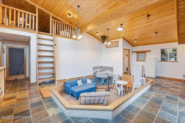 895 Ocean Drive Loop, Homer, AK 99603