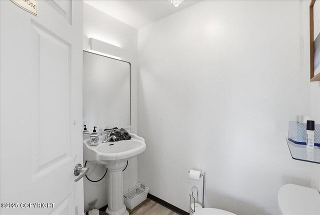 895 Ocean Drive Loop, Homer, AK 99603