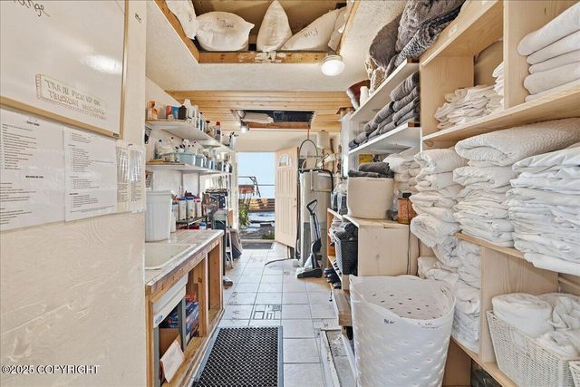 895 Ocean Drive Loop, Homer, AK 99603