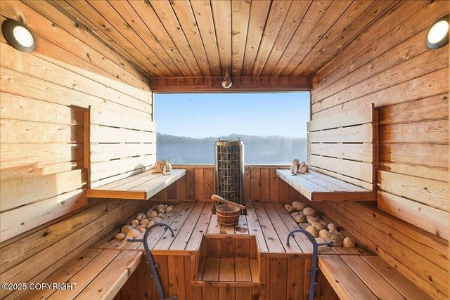 895 Ocean Drive Loop, Homer, AK 99603