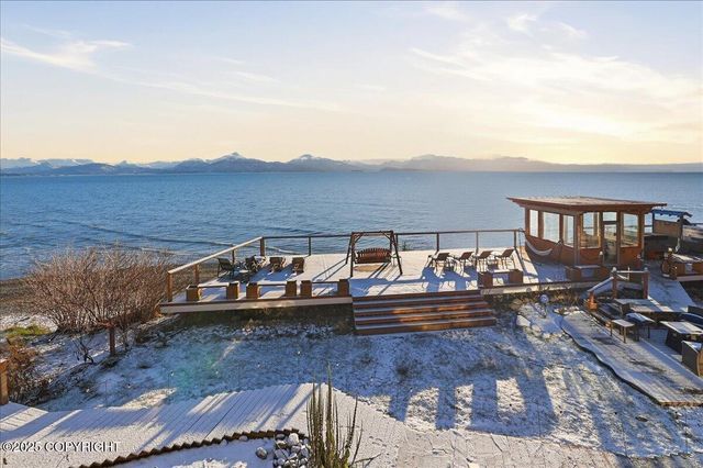 895 Ocean Drive Loop, Homer, AK 99603