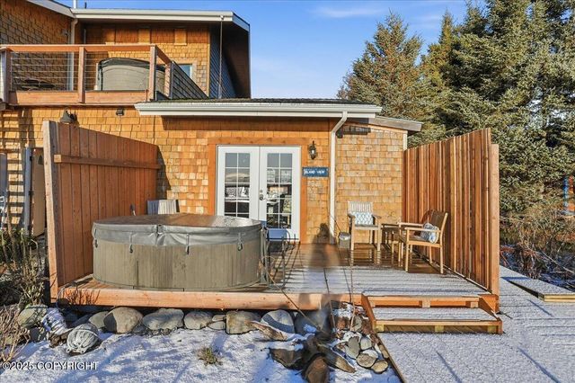 895 Ocean Drive Loop, Homer, AK 99603