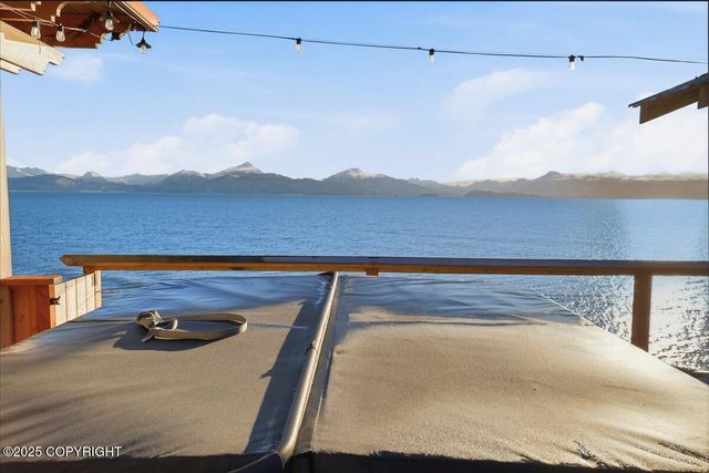 895 Ocean Drive Loop, Homer, AK 99603