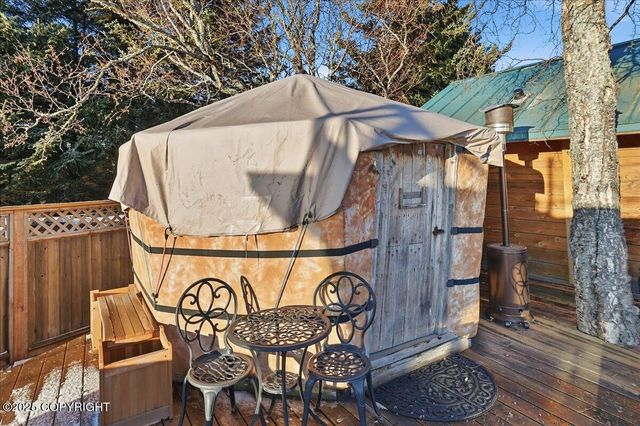 895 Ocean Drive Loop, Homer, AK 99603