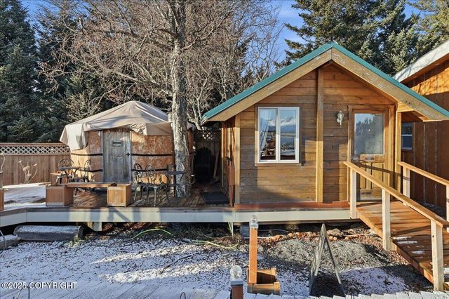895 Ocean Drive Loop, Homer, AK 99603