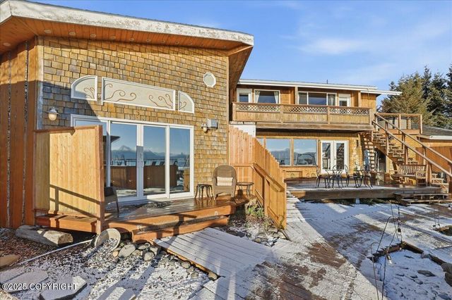 895 Ocean Drive Loop, Homer, AK 99603