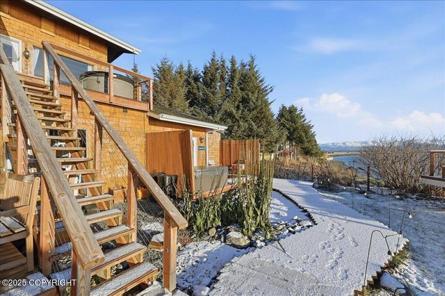 895 Ocean Drive Loop, Homer, AK 99603
