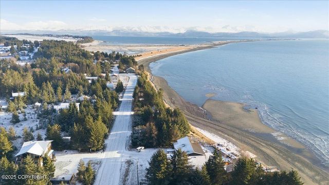 895 Ocean Drive Loop, Homer, AK 99603