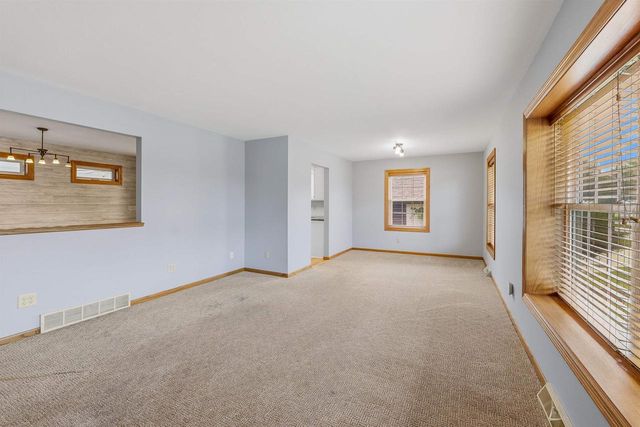 405 Eilbes Avenue, Beaver Dam, WI 53916