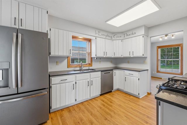 405 Eilbes Avenue, Beaver Dam, WI 53916