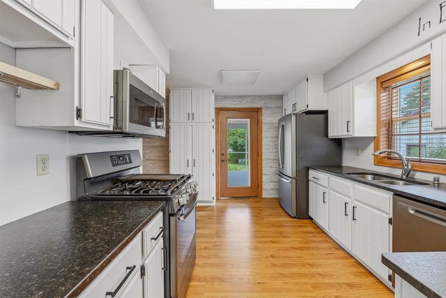 405 Eilbes Avenue, Beaver Dam, WI 53916