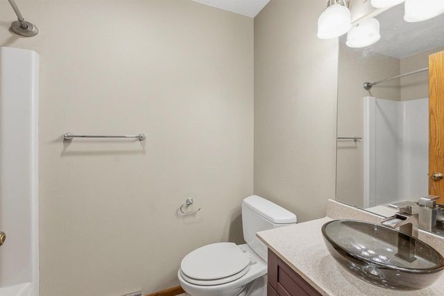 405 Eilbes Avenue, Beaver Dam, WI 53916