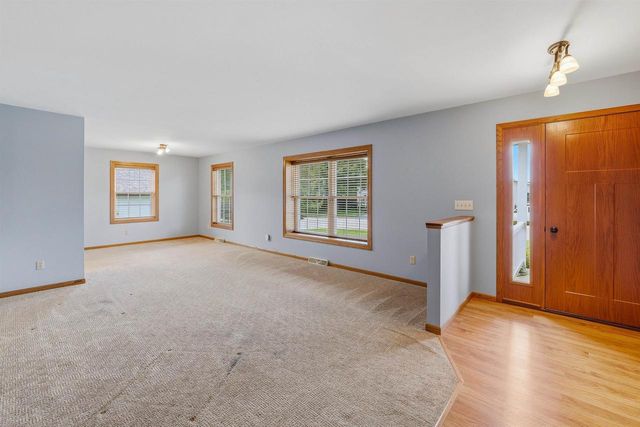 405 Eilbes Avenue, Beaver Dam, WI 53916