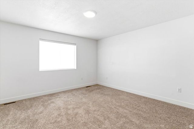 3445 W 3175 S, West Haven, UT 84401