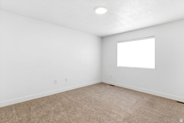 3445 W 3175 S, West Haven, UT 84401