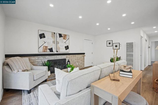 3120 Marvelle Lane, Concord, CA 94518