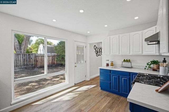 3120 Marvelle Lane, Concord, CA 94518