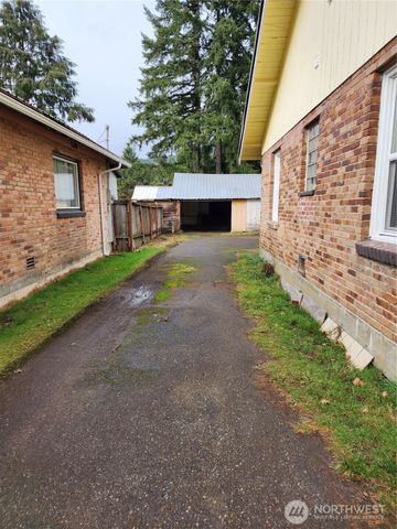 681 State Route 7, Morton, WA 98356