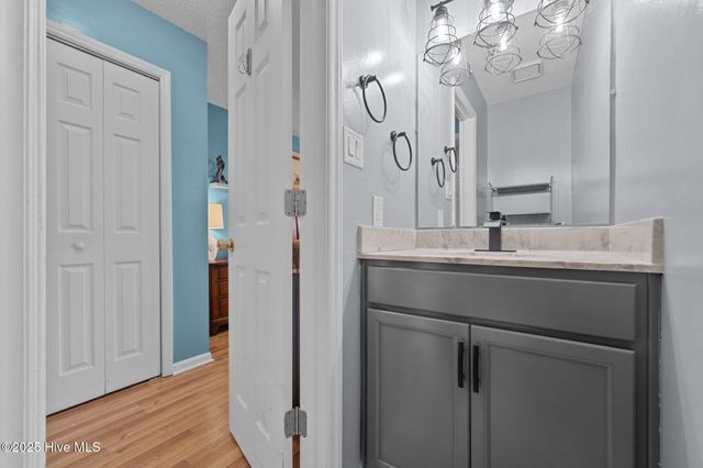 314 Quail Ridge Road, Jacksonville, NC 28546