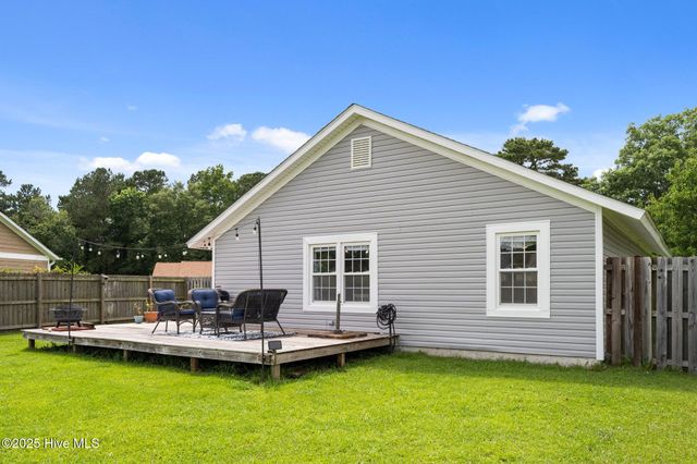 314 Quail Ridge Road, Jacksonville, NC 28546