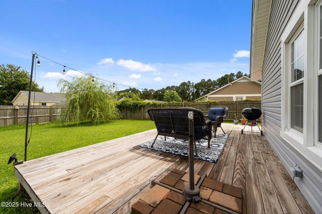 314 Quail Ridge Road, Jacksonville, NC 28546