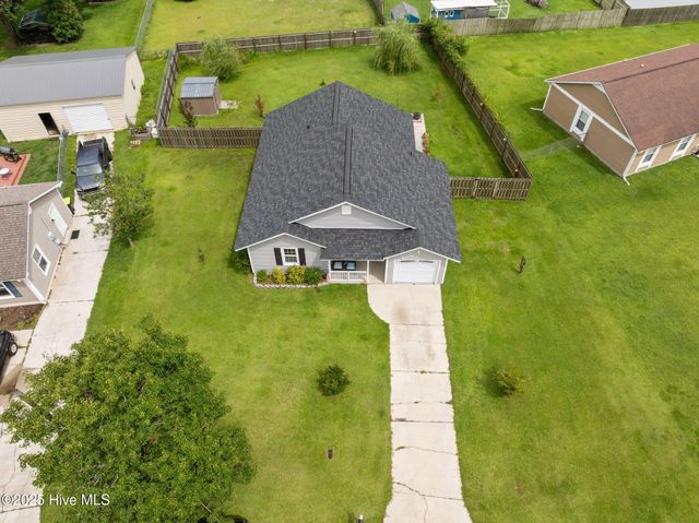 314 Quail Ridge Road, Jacksonville, NC 28546
