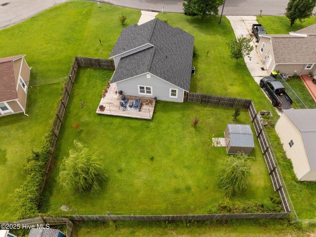 314 Quail Ridge Road, Jacksonville, NC 28546