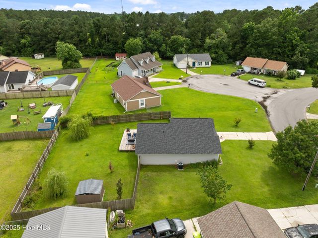 314 Quail Ridge Road, Jacksonville, NC 28546