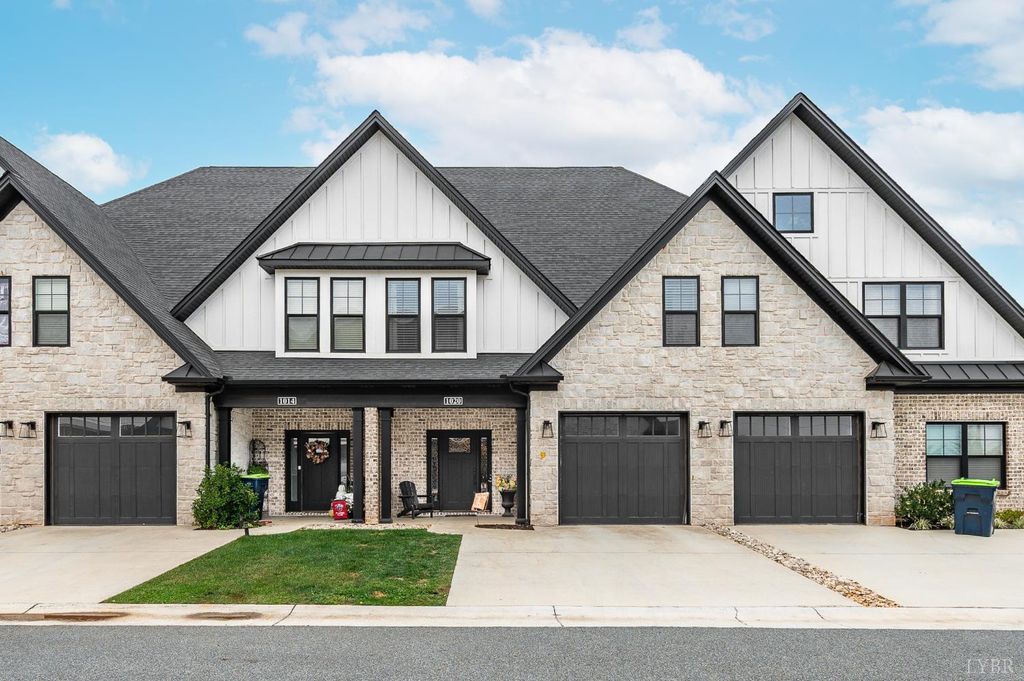 1020 Easton Court, Forest, VA 24551