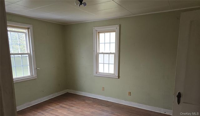 3 Pond Road, Walden, NY 12586