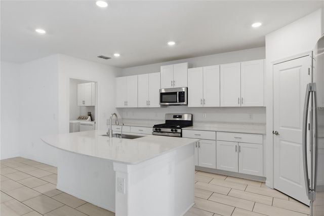 22279 STORYBOOK CABIN WAY, Land O Lakes, FL 34637