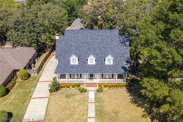 8813 Copper Oaks Lane, Fort Smith, AR 72903