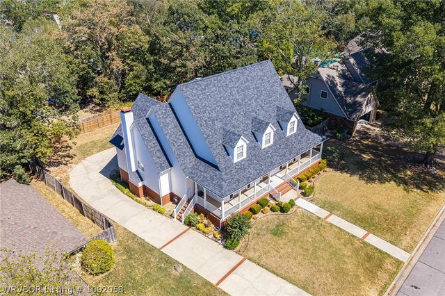 8813 Copper Oaks Lane, Fort Smith, AR 72903