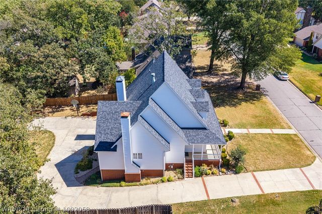 8813 Copper Oaks Lane, Fort Smith, AR 72903