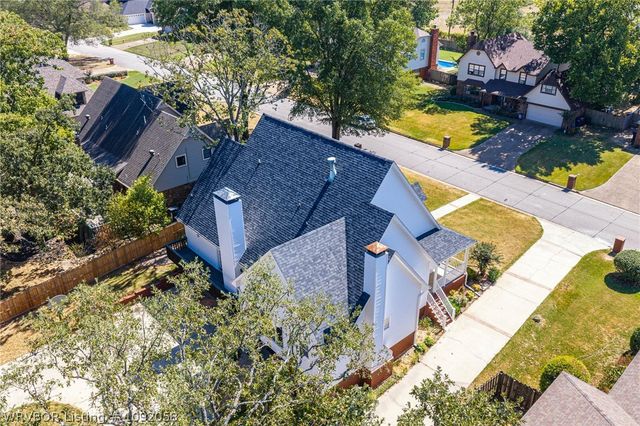 8813 Copper Oaks Lane, Fort Smith, AR 72903