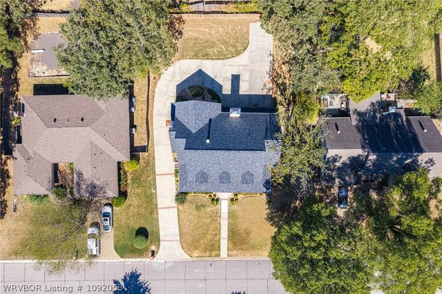 8813 Copper Oaks Lane, Fort Smith, AR 72903