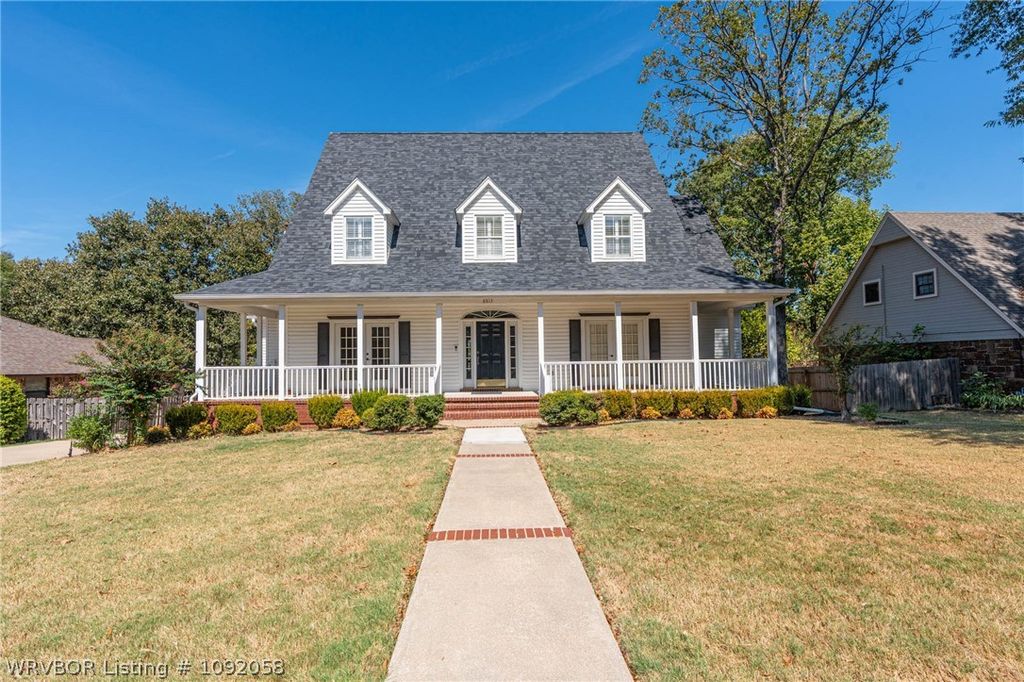 8813 Copper Oaks Lane, Fort Smith, AR 72903