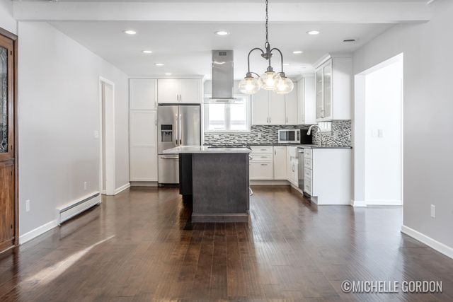 3880 N Big Spring Drive Sw, Grandville City, MI 49418