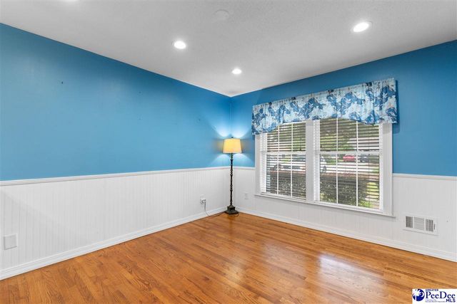 822 Hamilton Dr, Florence, SC 29505