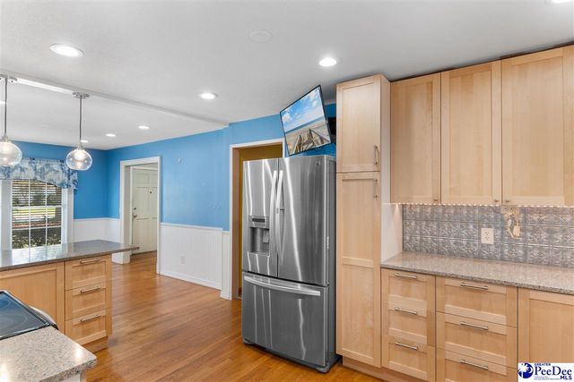 822 Hamilton Dr, Florence, SC 29505