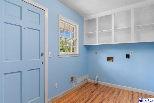 822 Hamilton Dr, Florence, SC 29505