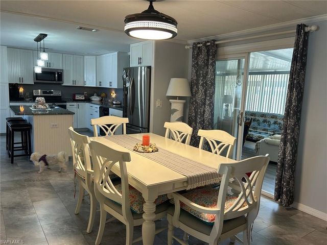 196 Palm Harbor DR, North Port, FL 34287