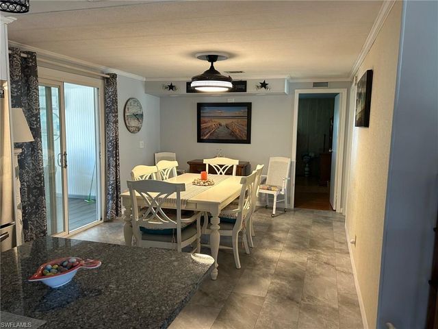 196 Palm Harbor DR, North Port, FL 34287