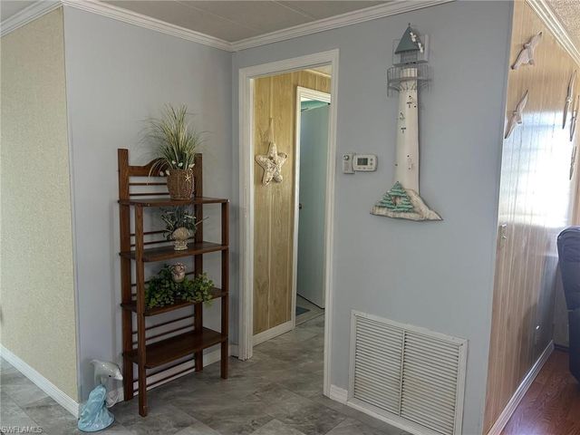 196 Palm Harbor DR, North Port, FL 34287