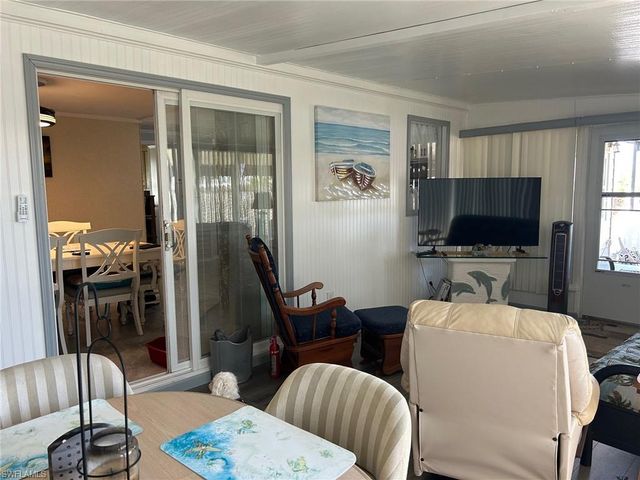 196 Palm Harbor DR, North Port, FL 34287