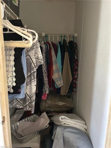 196 Palm Harbor DR, North Port, FL 34287