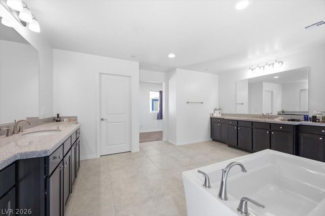 4522 Amazing View Street, Las Vegas, NV 89129