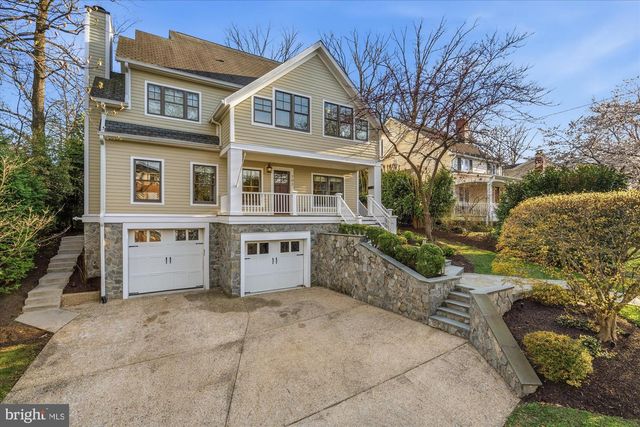 702 ENDERBY DR, Alexandria, VA 22302