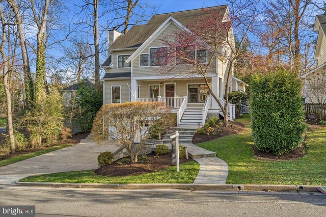 702 ENDERBY DR, Alexandria, VA 22302
