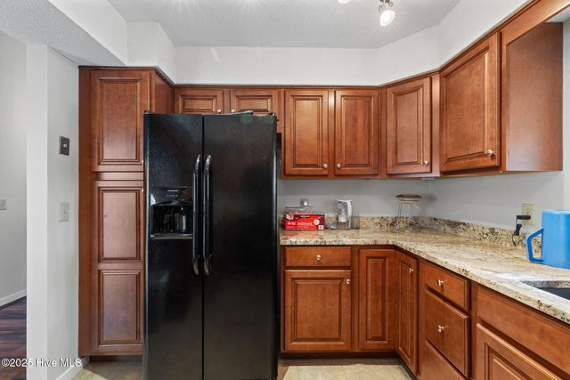 1305 Two Mile Circle E, Wilmington, NC 28405